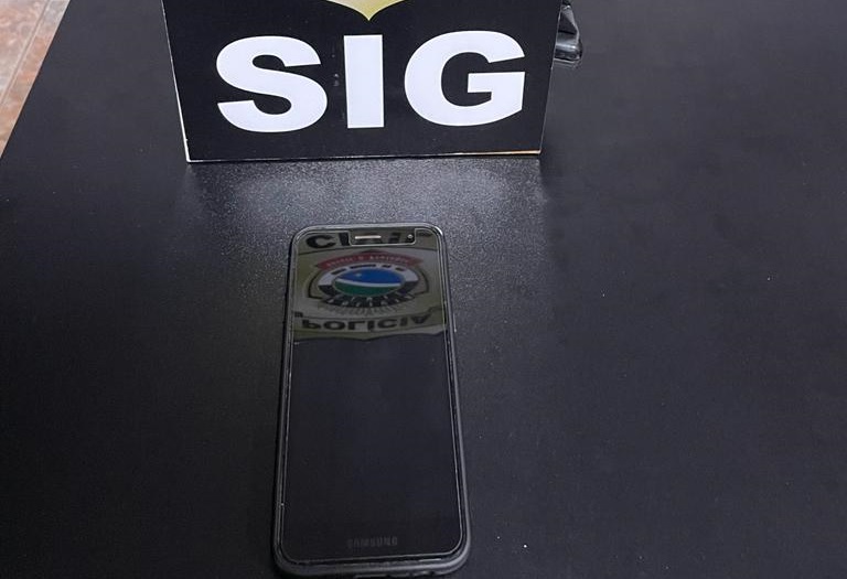 Aparelho celular da vítima recuperado - Foto: Polícia Civil/Divulgação